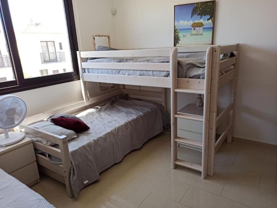 Casa Palmera Vilă